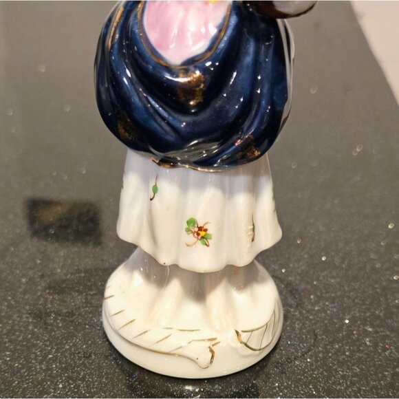 Antique Occupied Japan figurine Lady w/ flower basket gold gilding collectible - Picture 7 of 12